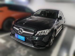 奔驰奔驰C级2019款 改款 C 260 L 运动版