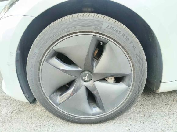 [上海·沪A] 二手特斯拉Model 32019款 长续航全轮驱动版