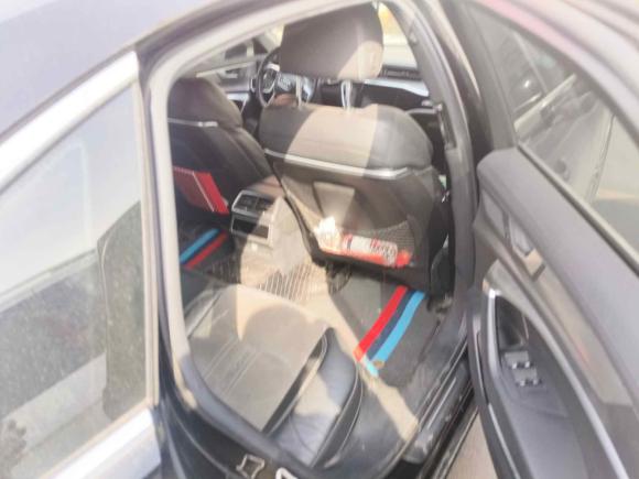 [青岛·鲁F] 二手奥迪奥迪A6L2021款 45 TFSI 臻选动感型