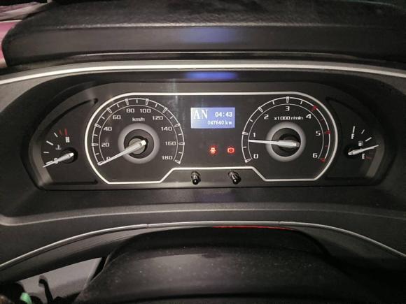 [青岛·鲁U] 二手上汽大通MAXUS新途V802021款 2.0T PLUS AMT城市版短轴超低顶7/8/9座