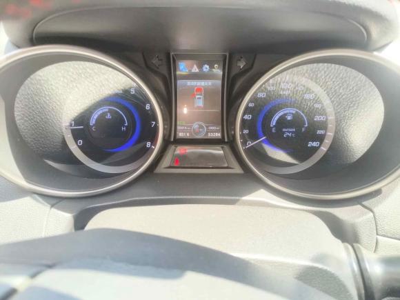 [上海·沪F] 二手长安长安CS752017款 尚酷版 1.5T 手动致享型