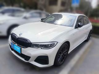 宝马宝马3系2021款 330Li xDrive M运动曜夜套装