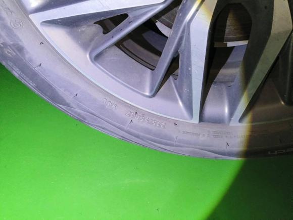 [杭州·浙A] 二手比亚迪秦PLUS2021款 DM-i 120KM 尊贵型