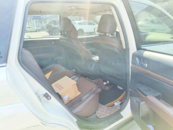 [青岛·鲁B] 二手斯巴鲁傲虎2014款 2.5i 雅尚智能版