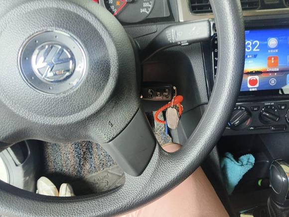 [上海·沪K] 二手大众桑塔纳2015款 1.6L 自动舒适版