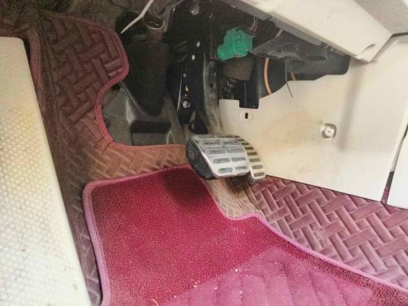 [西安·陕D] 二手大众甲壳虫2010款 2.0 BlackOrange敞篷豪华版