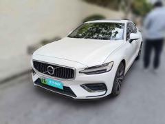 [上海·沪A] 沃尔沃沃尔沃S60插电式混动2022款 T8 E驱混动 四驱智逸豪华版