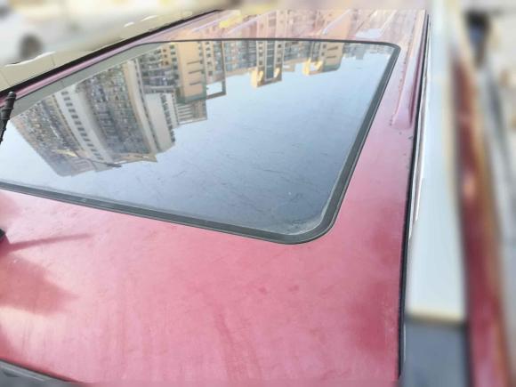 [南昌·赣A] 二手东风风度东风风度MX62015款 2.0L CVT两驱卓越版