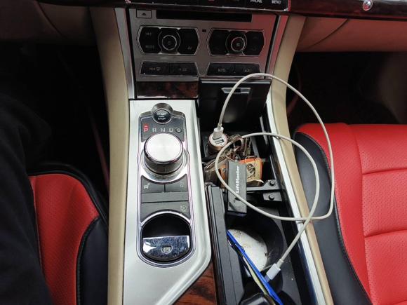 [上海·沪E] 二手捷豹捷豹XF2013款 XF 2.0T 豪华版