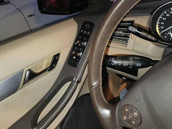 [杭州·浙A] 二手奔驰奔驰R级2011款 R 300 L 商务型