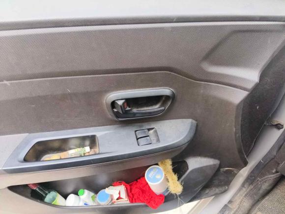 [青岛·鲁U] 二手五菱汽车五菱宏光V2022款 1.5L劲取版电动助力LAR