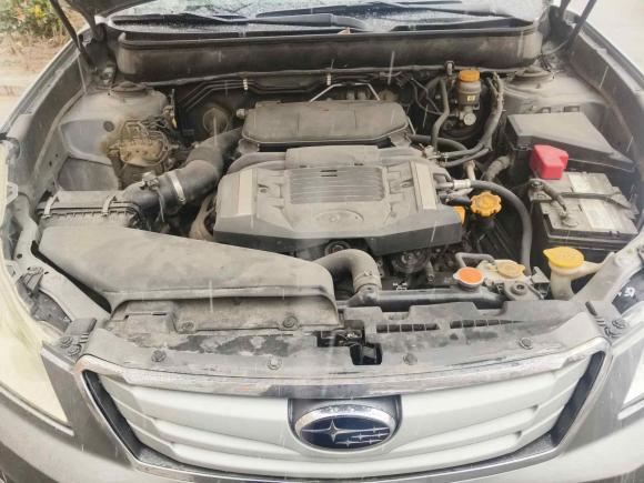 [青岛·鲁B] 二手斯巴鲁傲虎2011款 2.5i豪华版