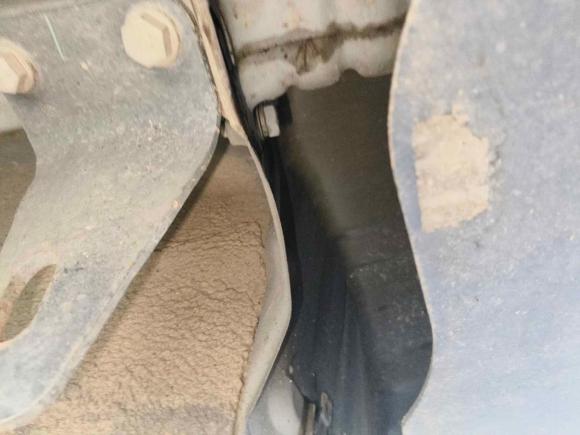 [深圳·桂M] 二手吉利汽车帝豪2017款 三厢百万款 1.5L CVT向上版