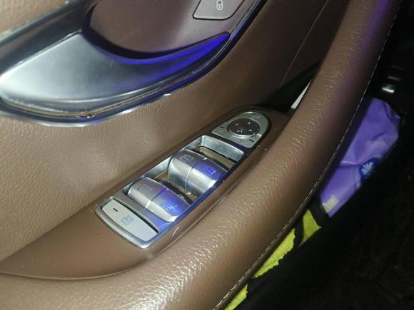 [嘉兴·浙F] 二手奔驰奔驰E级2018款 E 200 L 运动型