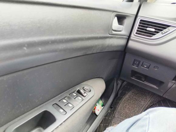 [成都·川G] 二手标致标致3082014款 乐享版 经典 1.6L 自动优尚型