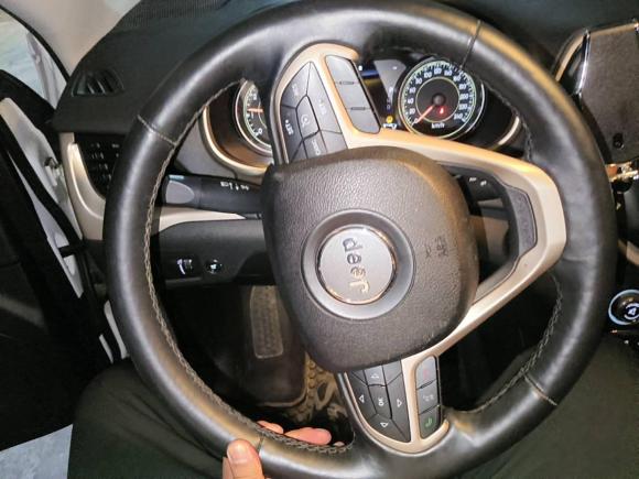 [芜湖·皖B] 二手Jeep自由光2014款 2.4L 豪华版