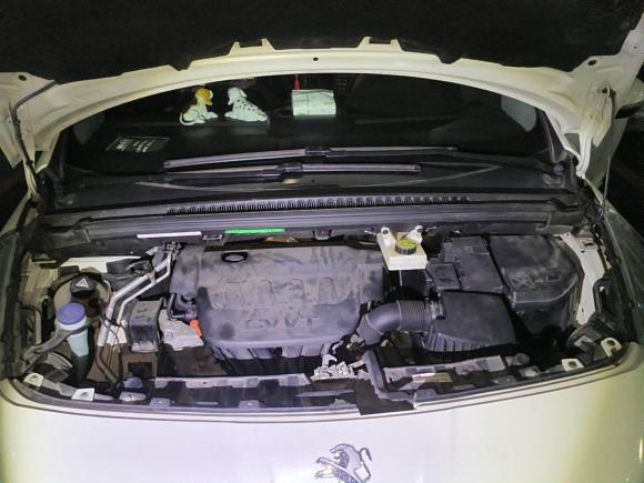 [成都·川A] 二手标致标致30082015款 2.0L 自动潮流版