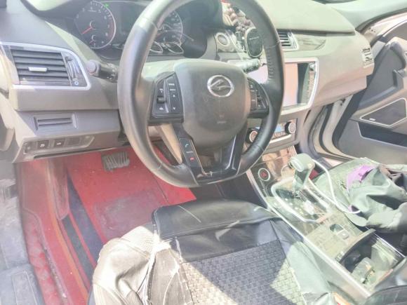 [济南·鲁A] 二手陆风陆风X72016款 2.0T 全景尊享版