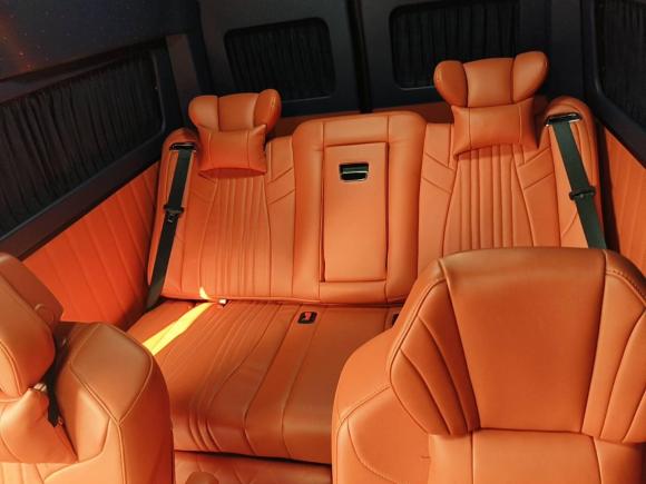 [宁波·浙B] 二手福特全顺2023款 2.0T柴油自动多功能商用车中轴中顶5/6座