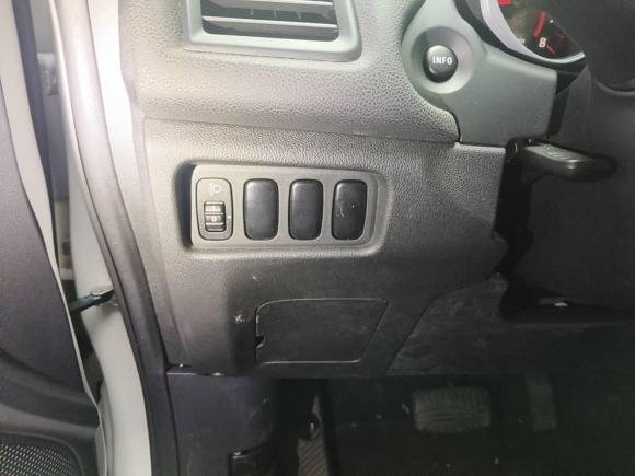 [武汉·鄂A] 二手三菱劲炫ASX2013款 2.0L CVT两驱精英版