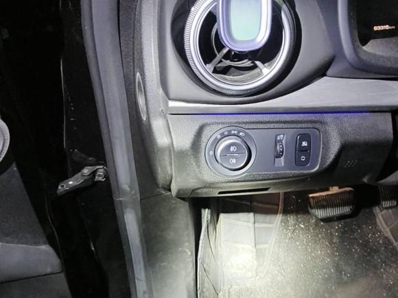 [上海·苏C] 二手魏牌魏牌 VV72020款 2.0T 旗舰型