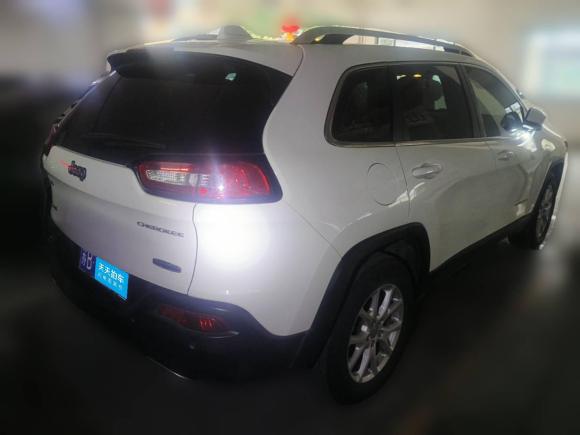 [无锡·苏B] 二手Jeep自由光2016款 2.4L 专业版