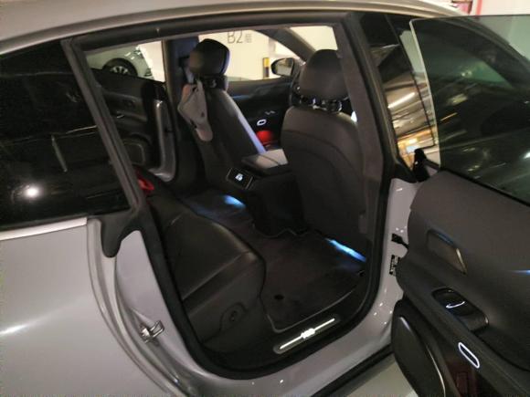 [深圳·粤B] 二手蔚来蔚来ET72022款 100kWh 首发版