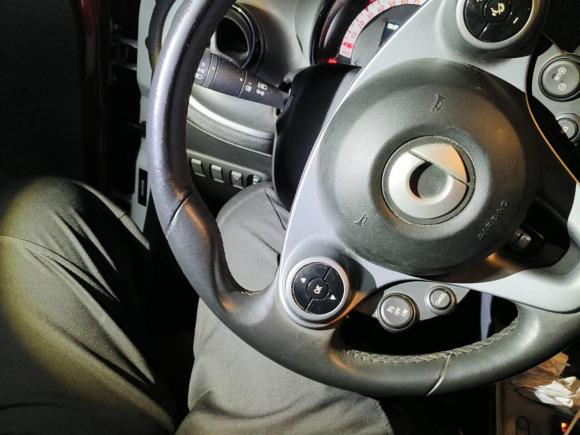 [苏州·苏E] 二手smartsmart forfour2016款 1.0L 52千瓦激情版