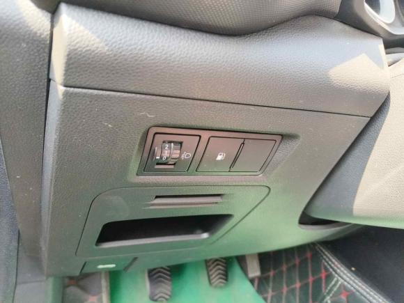 [常州·苏D] 二手五菱汽车五菱宏光S32018款 1.5L 手动标准型 国V