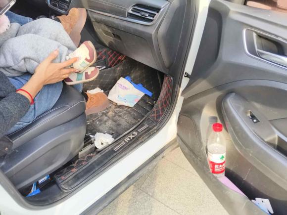 [嘉兴·鲁D] 二手荣威荣威RX32018款 1.6L CVT互联网智享版