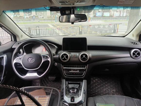 [杭州·浙A] 二手北京汽车北京EU52018款 R500 智风版