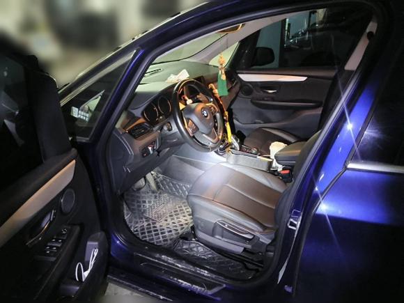 [上海·沪C] 二手宝马宝马2系多功能旅行车2018款 220i 领先型