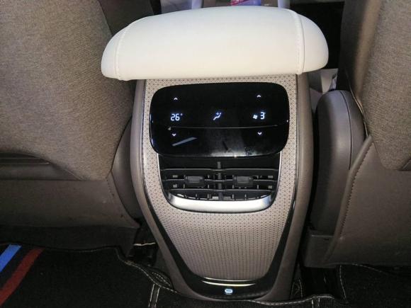 [武汉·鄂A] 二手智己汽车智己LS72023款 90kWh Elite后驱版