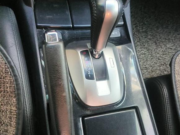 [温州·浙C] 二手本田雅阁2013款 2.0L SE