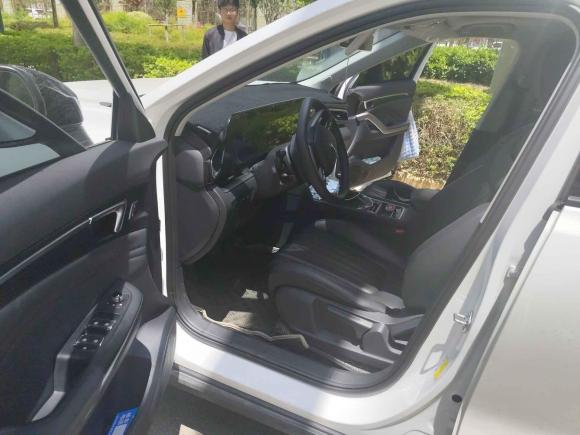 [昆明·云A] 二手奔腾奔腾T552023款 1.5T 自动飞跃款