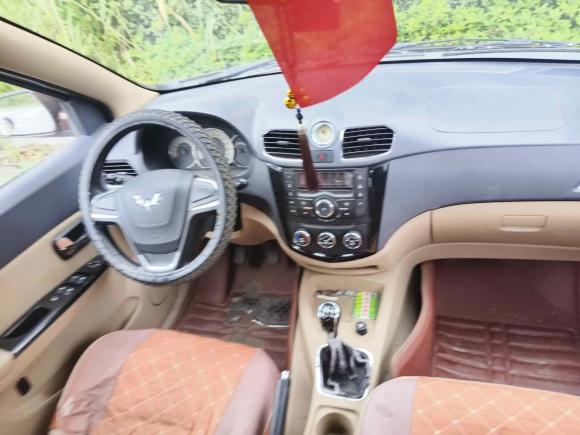 [南通·苏F] 二手五菱汽车五菱宏光2014款 1.5L S舒适型