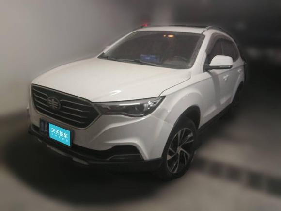 [济南·鲁A] 二手奔腾奔腾X402018款 网红版 1.6L 手动豪华型