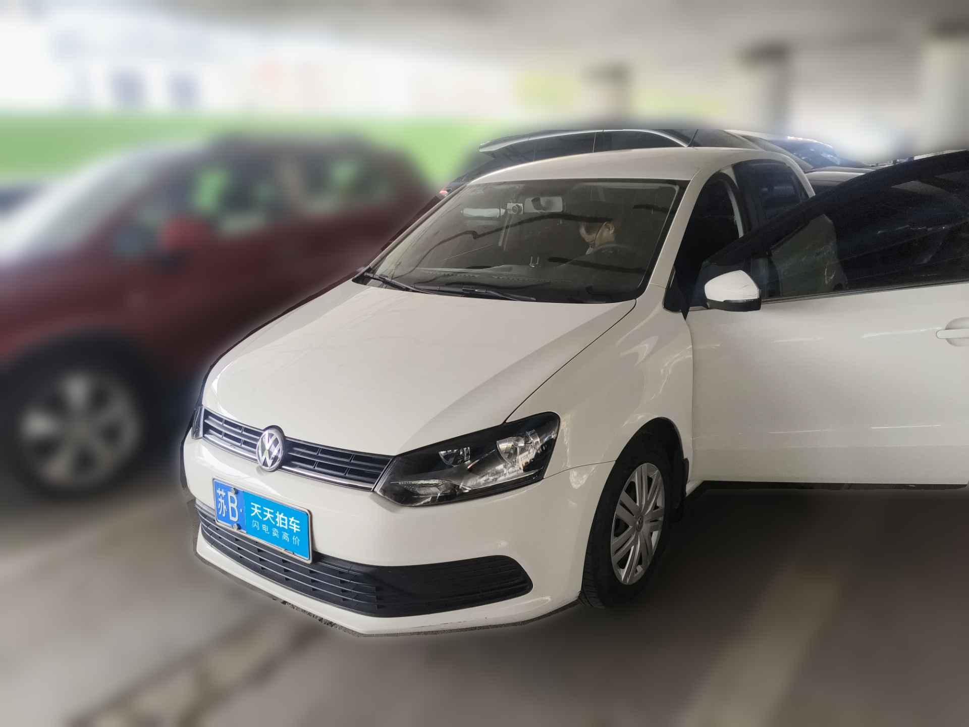 [无锡·苏B] 大众Polo2016款 1.4L 自动风尚型