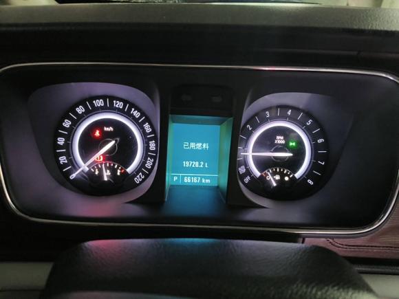[广州·粤A] 二手别克别克GL82018款 28T 豪华型 国VI