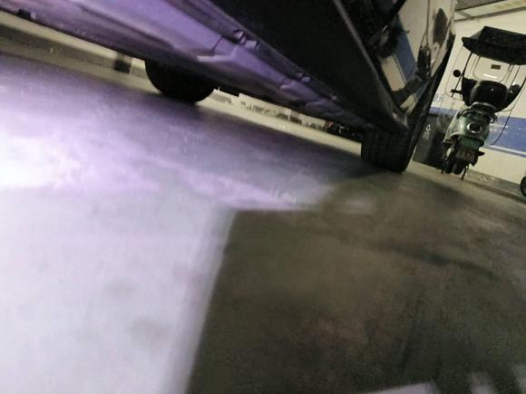 [青岛·鲁B] 二手奔驰奔驰R级2017款 R 320 4MATIC 豪华型臻藏版