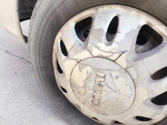 [宁波·浙B] 二手依维柯依维柯褒迪2017款 2.5T经典A32客车中顶6-7座47Z5