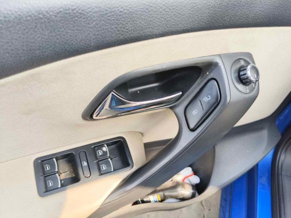 [成都·川A] 二手大众Polo2011款 1.6L 自动致酷版