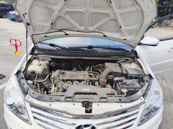 [西安·陕A] 二手现代悦动2011款 1.6L 自动舒适型