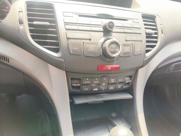 [上海·渝A] 二手本田思铂睿2009款 2.4L 豪华版