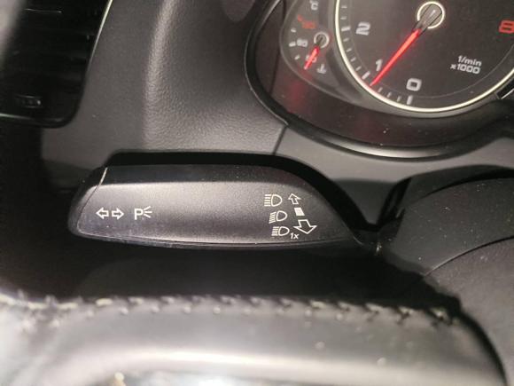 [广州·粤A] 二手奥迪奥迪Q52015款 40 TFSI 技术型