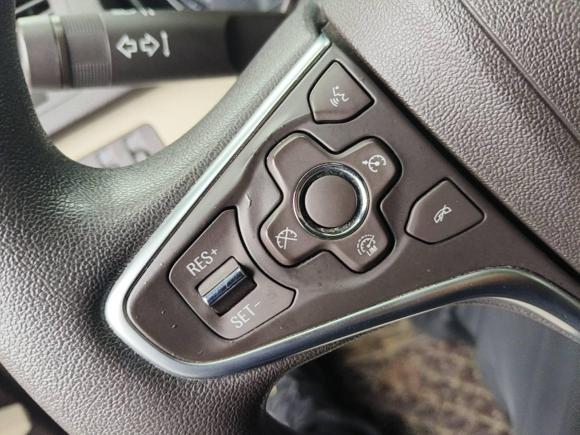 [上海·沪A] 二手别克君威2015款 2.0L 精英时尚型