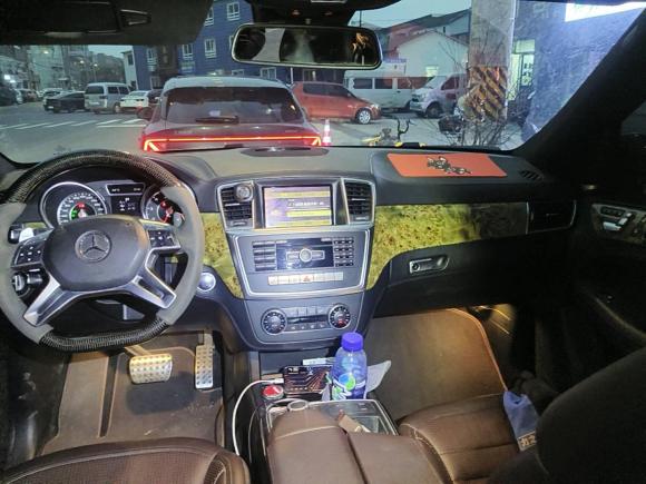 [上海·苏U] 二手奔驰奔驰M级AMG2012款 AMG ML 63