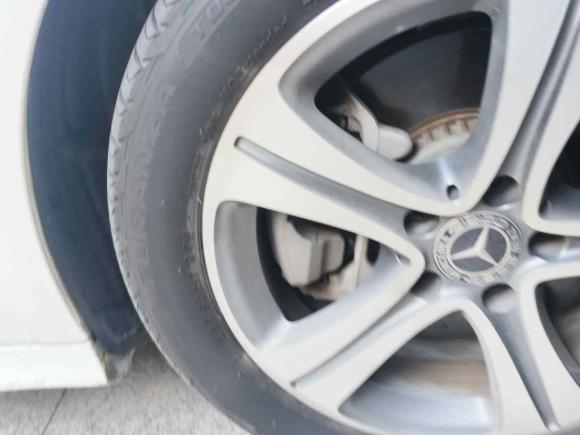 [上海·沪D] 二手奔驰奔驰C级2019款 改款 C 260 L 运动版