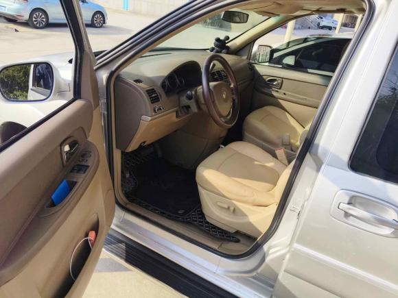 [南通·苏F] 二手别克别克GL82014款 2.4L 经典版