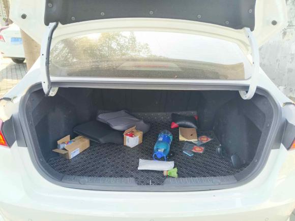 [深圳·渝B] 二手长安逸动2022款 PLUS 1.6L GDI CVT精英型